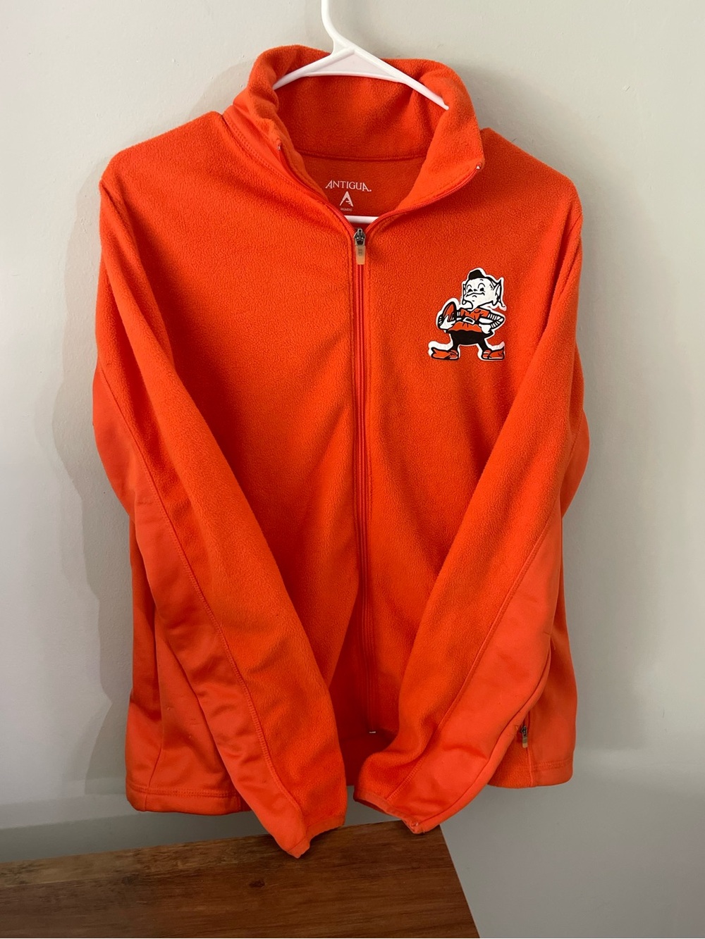 Women’s Cleveland Browns Full-Zip Fleece Jacket Size Medium